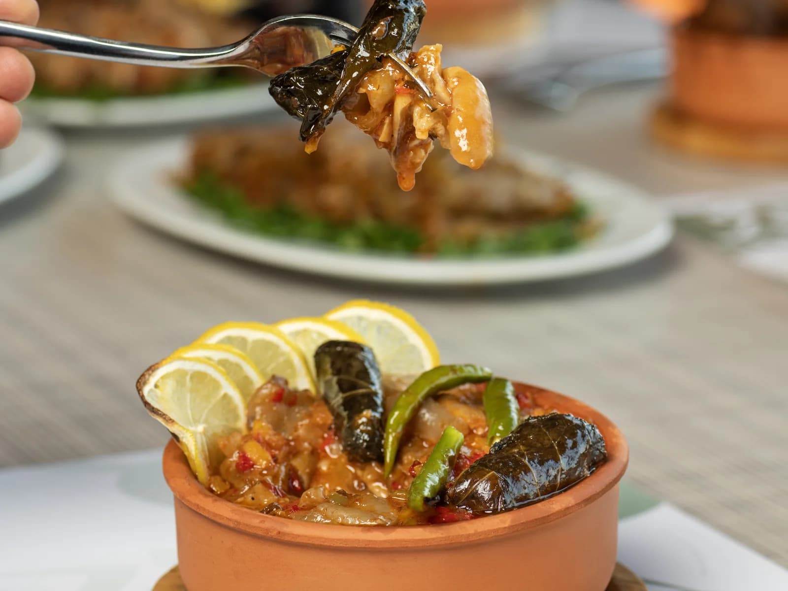 طاجن ورق عنب بالكوارع