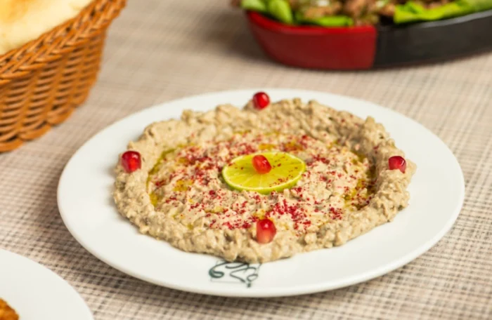 متبل باذنجان