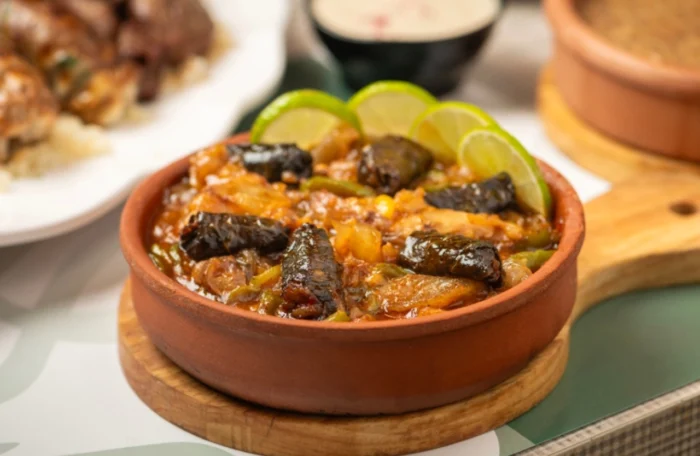طاجن ورق عنب بالكوارع