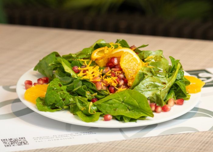 rocca_salad_with_pomegranate_17413945762615034
